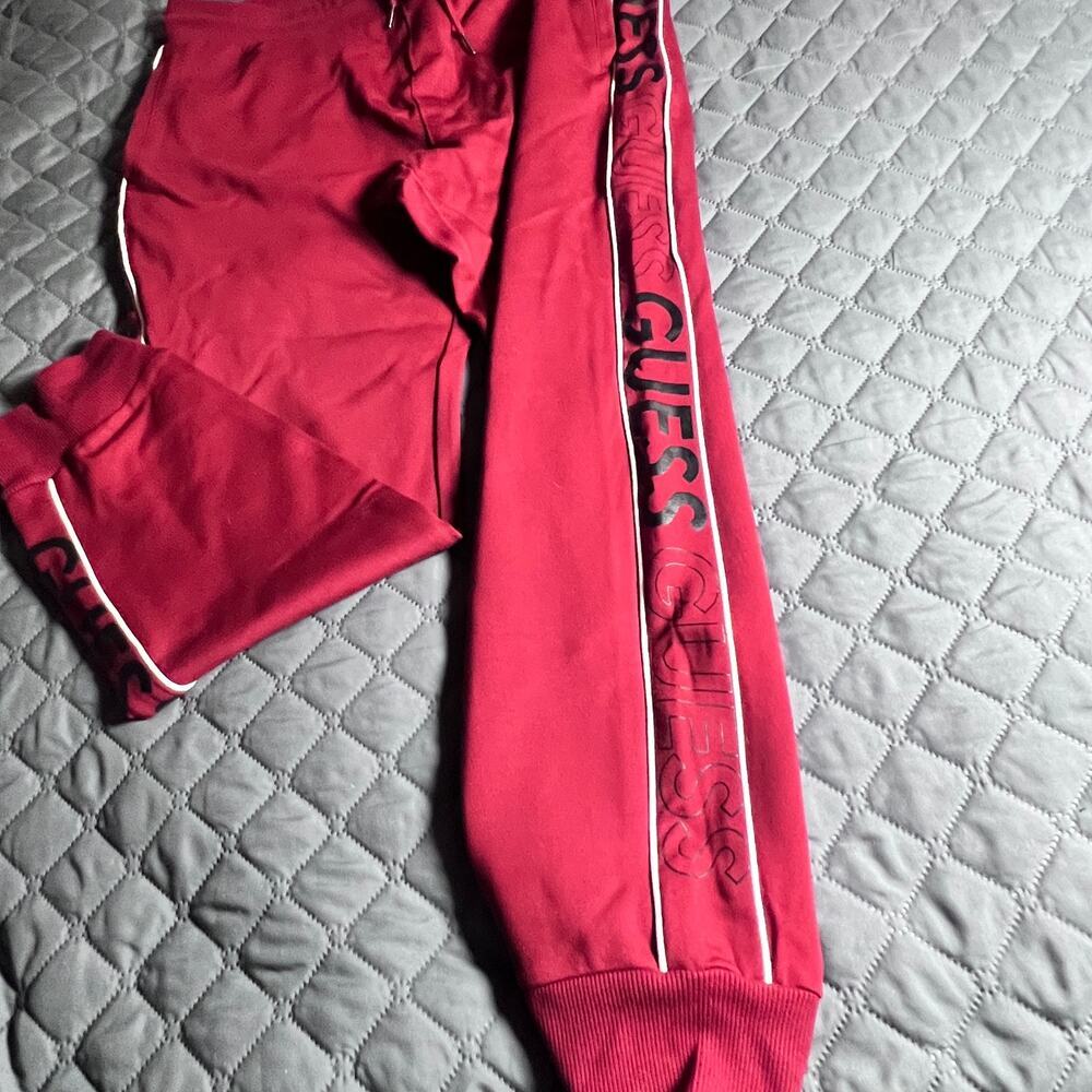 ✨GUESS Los Angeles Jogger Sweatpants Men’s Large Red Logo Track Pants - Picture 2 of 6